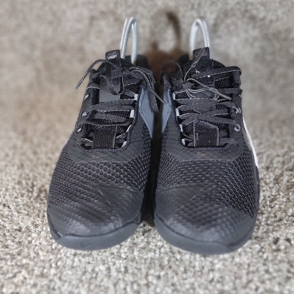 Women's Nike Metcon 7 Trainers Black Dark Gray - Picture 2 of 9